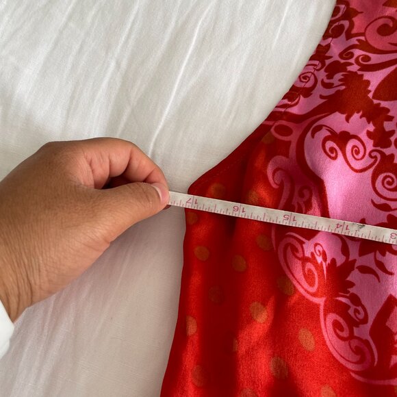 CAbi Red 100% Silk Tank (sz M) - Picture 6 of 6